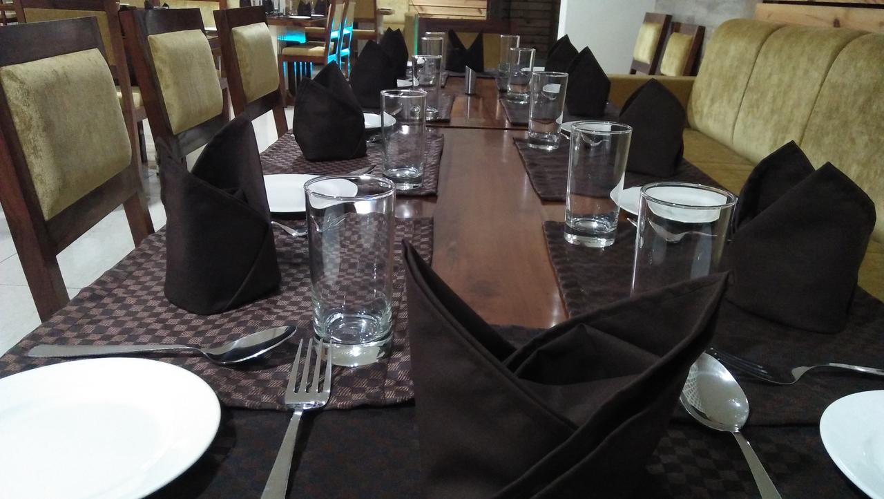 Hotel Neelam Moga ลูดิฮานา ภายนอก รูปภาพ